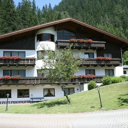 Haus Montana Elbigenalp