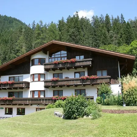 Haus Montana *